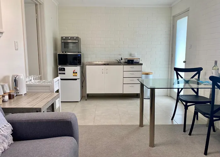 Melville Views Apartment